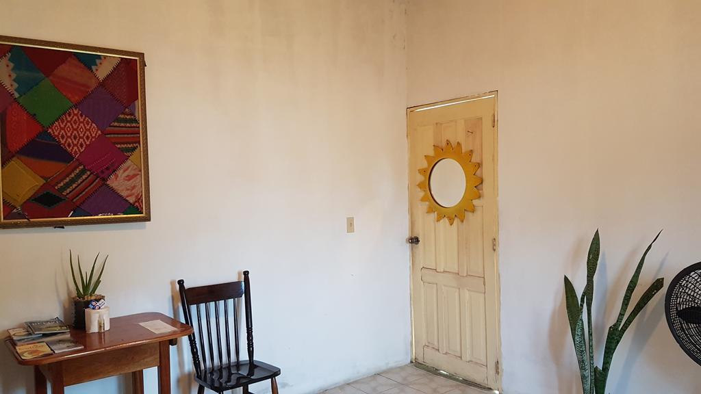 Casa Ricky'S Hostel Orange Walk Town Ngoại thất bức ảnh