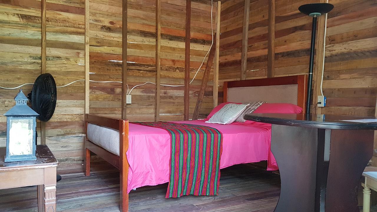 Casa Ricky'S Hostel Orange Walk Town Ngoại thất bức ảnh