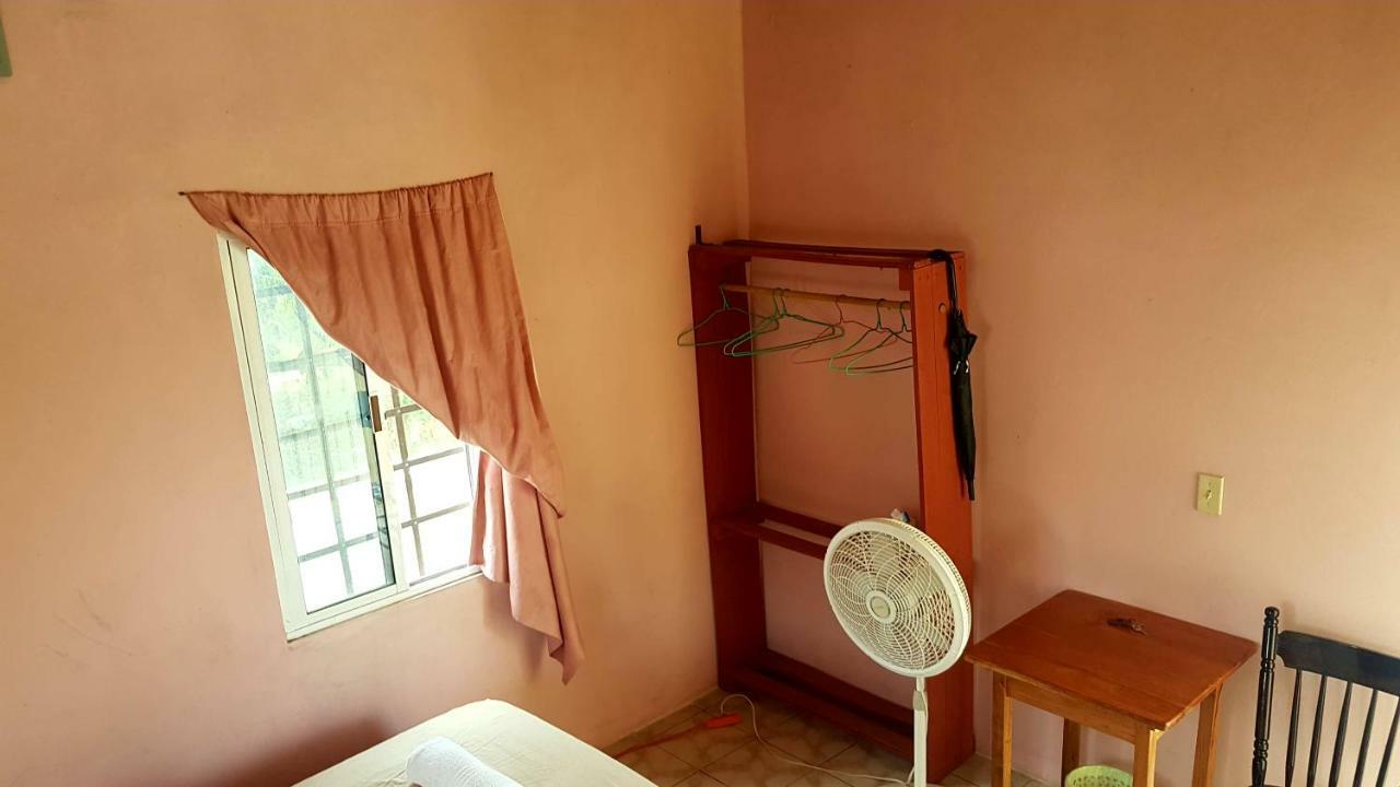 Casa Ricky'S Hostel Orange Walk Town Ngoại thất bức ảnh