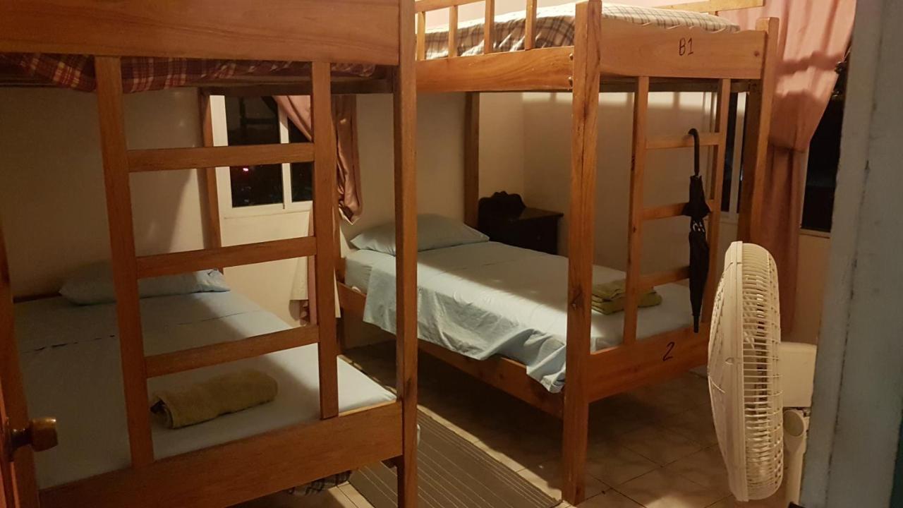 Casa Ricky'S Hostel Orange Walk Town Ngoại thất bức ảnh